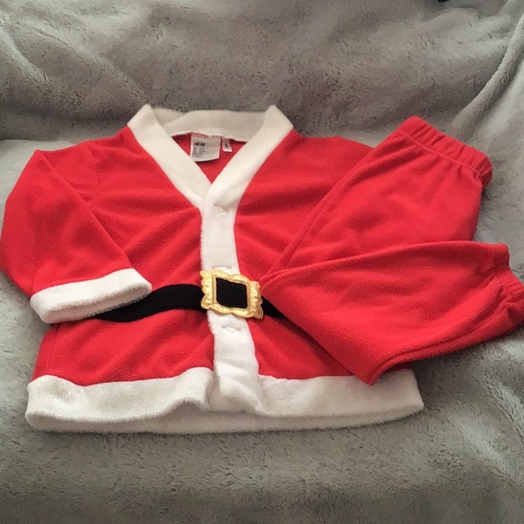 😴 Santa PJ’s 🎅 - Picture 1 of 4
